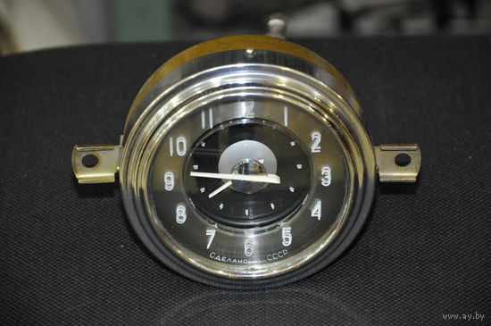 Гордость советского автопрома-раритетные хромированные часы от "Волга-21".Полнейший оригинал в СКЛАДСКОМ сохране.