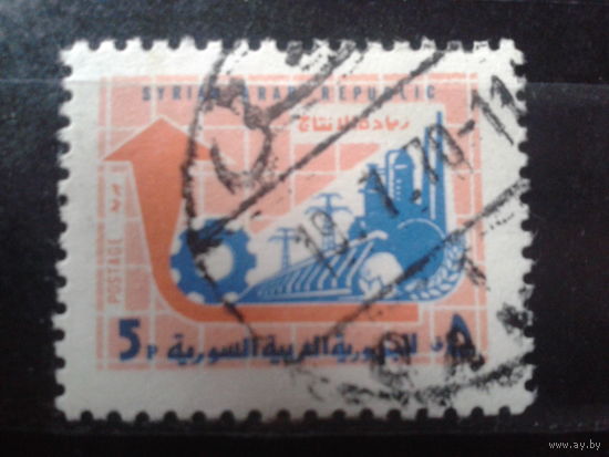 Сирия 1970 Стандарт, символика индустрии