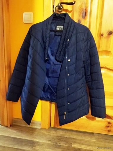 Куртка женская пуховик синий Taddy 46 р-р на рост 160-175см.