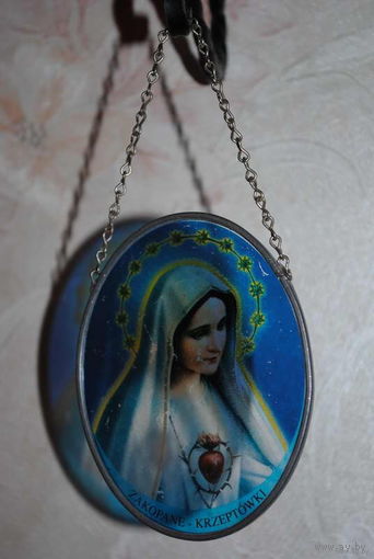 Католический образ/привеска св.Марии, - (б.у.) - рисунок на стекле имеет потёртости - см.фото-!