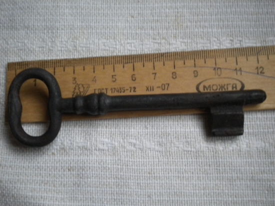 Старинный   ключ