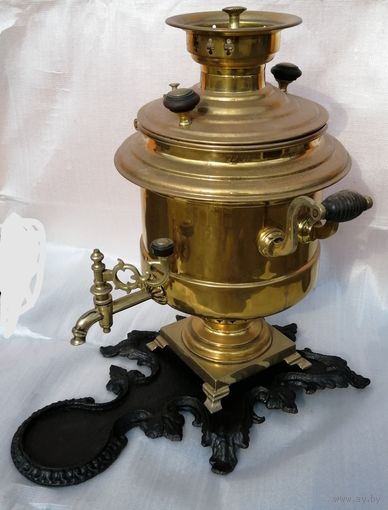 Подставка под угольный самовар. 1830-1890гг. Чугунное литьё.