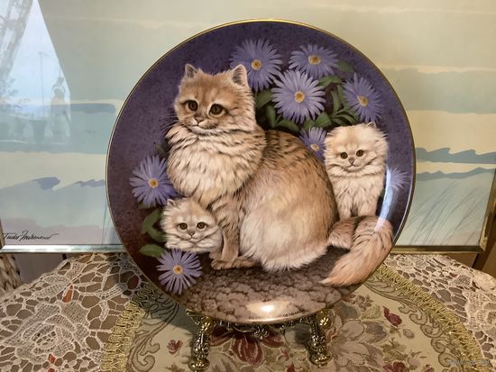 Тарелка коллекционная Коты в Цветах Англия винтаж