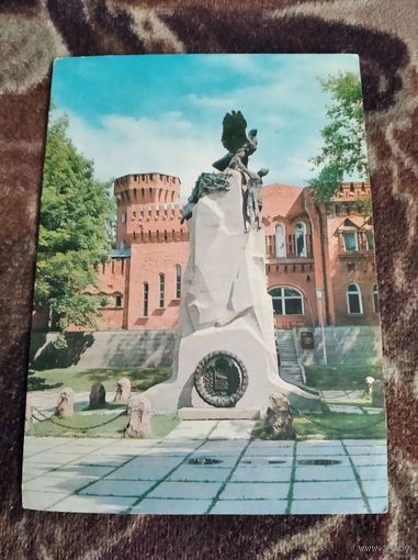 Открытка Смоленск Памятник героям Отечественной войны 1812