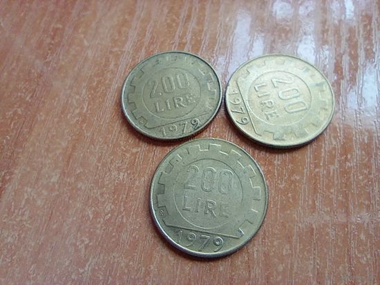 Италия 200 лир, 1979  1