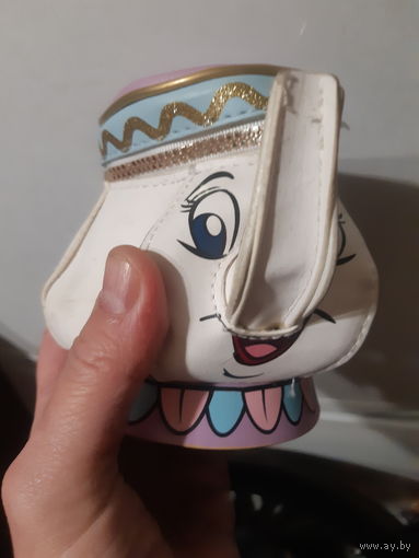Кошелек сумочка в виде чайника коллекционный из мультфильма "Красавица и Чудовище " DISNEY.