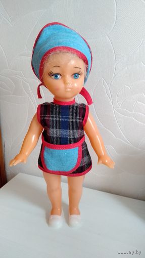 Куколка из СССР рост 35 см Московская ф-ка одежда родная пластик полностью мейк родной