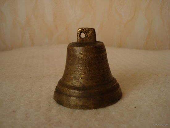 Старинный бронзовый колокольчик.(2).