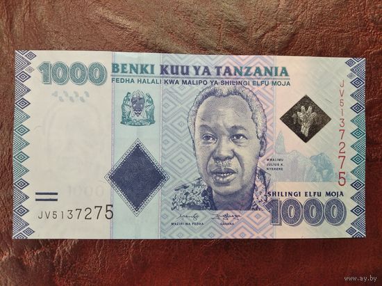 1000 шиллингов Танзания 2015-19 г.г.