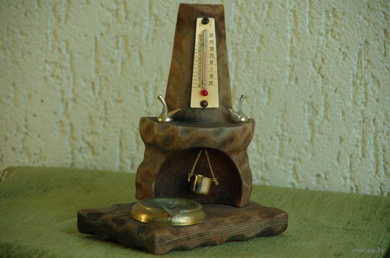 Термометр ( 3 в одном )  термометр , пепельница , сувенир   РАБОЧИЙ