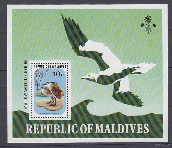 Фауна. Птицы. Мальдивы. 1977. 1 блок. Michel N бл46 (45,0 е).