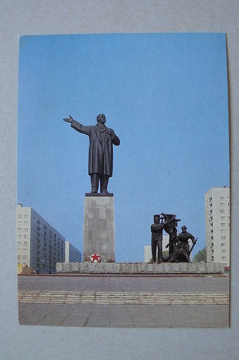 ДМПК, 13-01-1978; Зюзина В. (фото), Горький. Памятник Ленину; чистая.