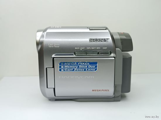 Видеокамера Sony DCR-HC40 Япония. MiniDV. Сенсорный экран. В комплекте СУМКА. С рубля