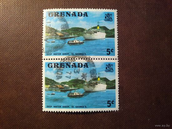 Гренада 1975 г. Глубоководный док, Сент-Джордж.Сцепка./45а/