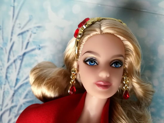 Барби, Barbie Happy Holiday 2010