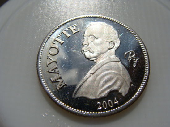 Майотта.  1/4 евро 2004 год Х#Е11
