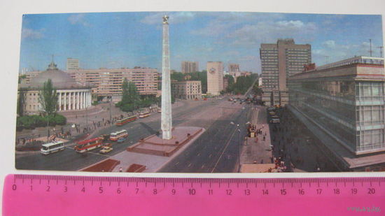Памятник  1982г  г.Киев Обелиск в честь города