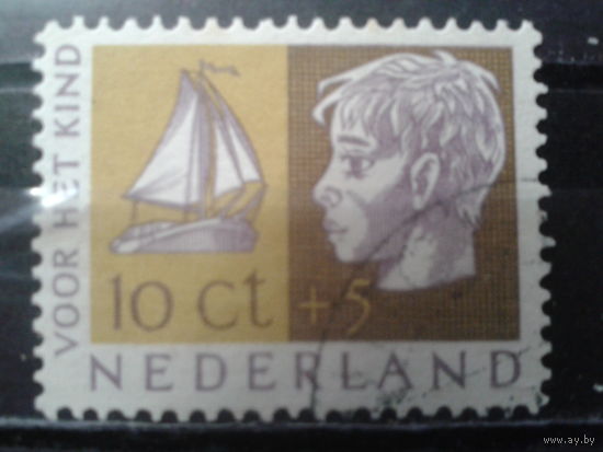 Нидерланды 1953 Детям, кораблик