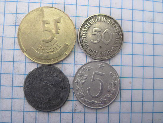 Четыре монеты/30 с рубля!