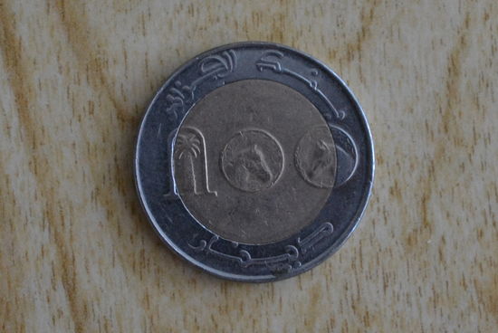 Алжир 100 динаров 2010