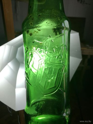 Бутылка пивная с погоней, вроде бы литовское пиво