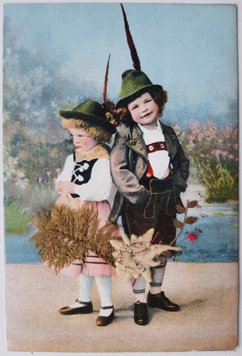 Детская фотооткрытка с апликацией. Германия. 1921 г.