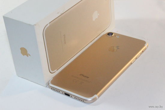 Смартфон Apple iPhone 7 32GB, Gold, все работает