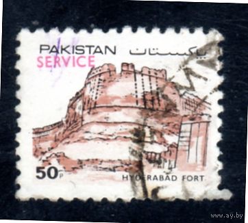 Пакистан.  Mi:PK 622. Форт Хайдерабад . Серия: Крепости Пакистана. 1984.