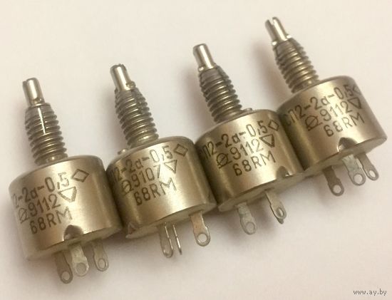 СП2-2. 68 Ом ((цена за 5 шт)) Резисторы подстроечные переменные непроволочные 68ом. 2А