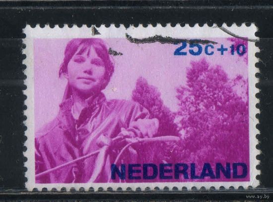 Нидерланды 1966 Вып Для детей Подросток с мопедом #869