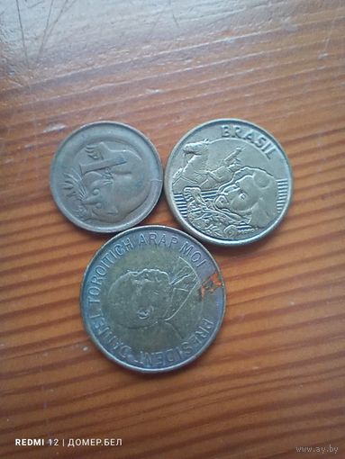 Австралия 1 цент 1966, Кения 1 шилинг 1997, Бразилия 10 центов 2004 -7