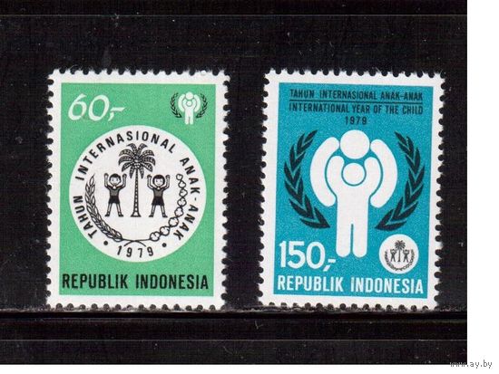 Индонезия-1979,(Мих.940-941) ** ,  Год ребенка,