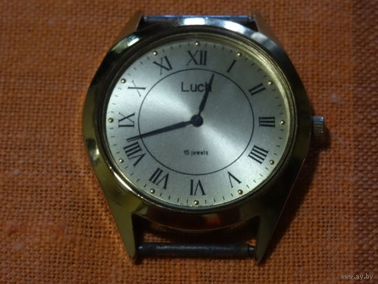 Часы "Луч" , Минский часовой завод , на ходу,выпуск начало 90-х