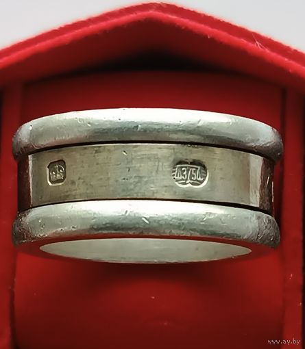 Кольцо серебряное с золотой вставкой 375 пр. Kaleido.
