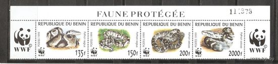 МС Бенин 1999 Змеи