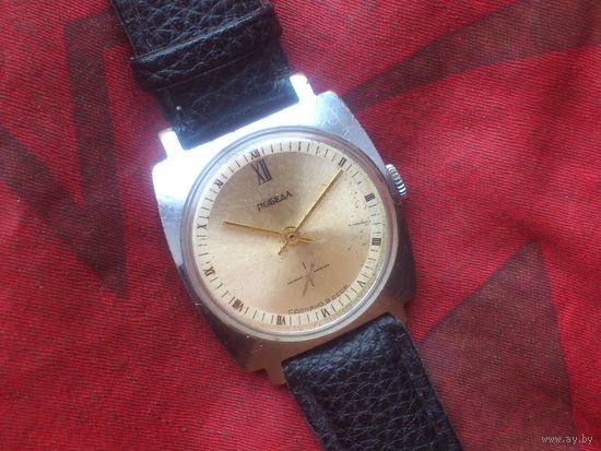 Часы ПОБЕДА 2602 из СССР 1980-х