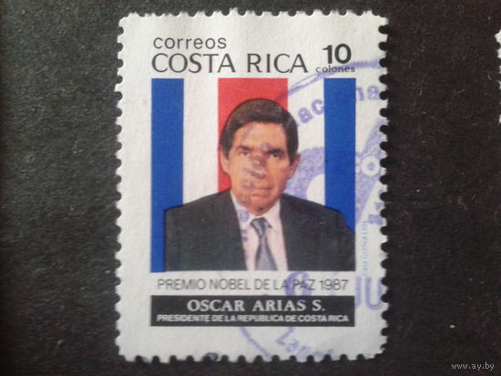 Коста-Рика 1987 президент страны на фоне флага