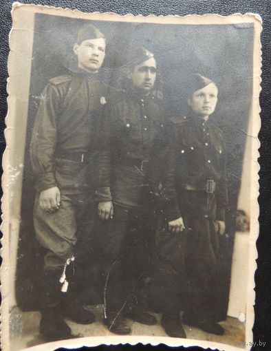Фото "Три бойца", Германия, 1945 г.