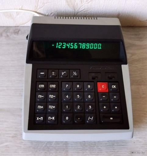 Калькулятор ''Электроника МК44'' (СССР, 1989)