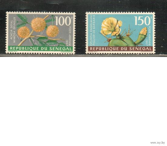 Сенегал-1967 (Мих.358-359) * (след от накл.)  ,Флора, Цветы  (полная серия)