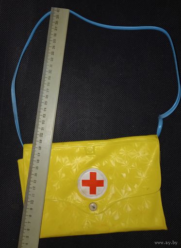Игрушка СССР детская сумочка для игры в врача ,в медсестру(клеймо, штамп)