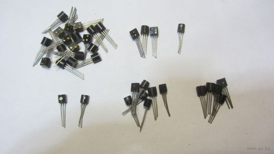 Набор транзисторов КТ326БМ,ЕМ,КТ503АМ,ГМ,ЕМ,КТ209Б,К  ( лот 8)