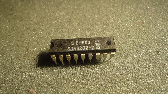 Микросхема SDA3202-2