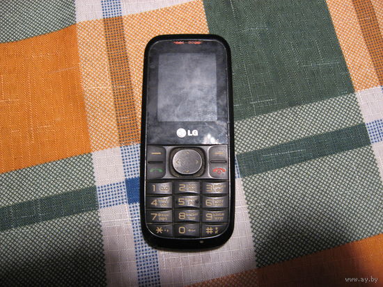 Мобильный телефон LG A120