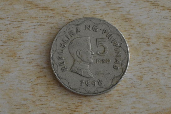 Филиппины 5 писо 1998