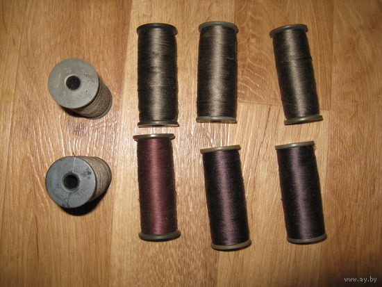 Крепкие швейные нитки коричневые и хаки