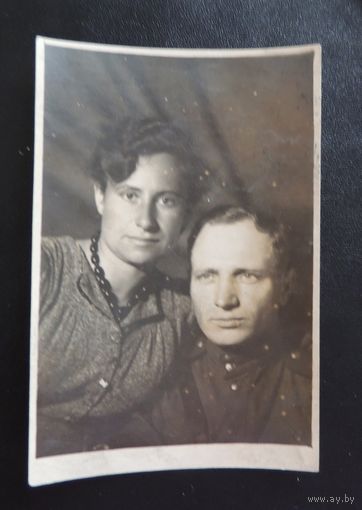Фото "Офицер с женой", сентябрь 1944 г., Минск