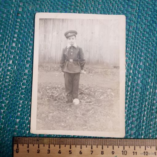 Фотография. Ретро СССР. Школьник, октябрёнок из 1950-х.