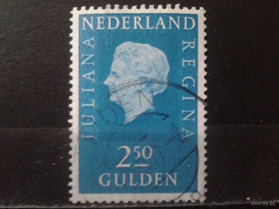 Нидерланды 1969  Королева Юлиана 2,5 гульдена