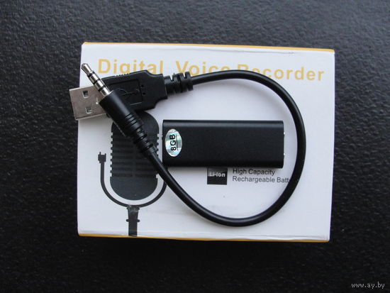 Цифровой мини диктофон на 8GB
